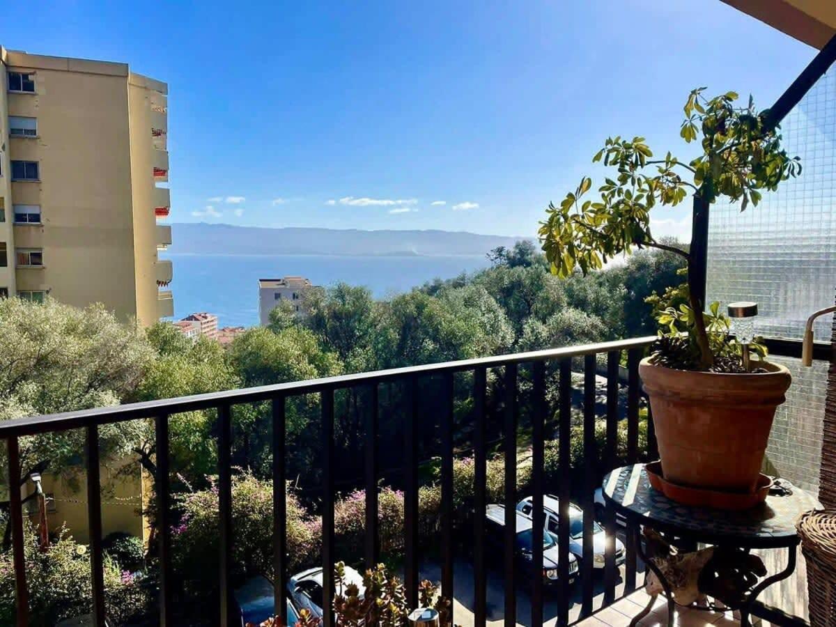 Appartement Spacieux T3 Avec Vue - Parking & Wifi Ajaccio (Corsica)